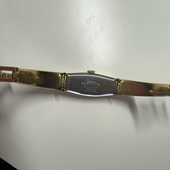 Seiko Gold-Tone Bracelet Watch with Black Dial - Picture 3 of 8